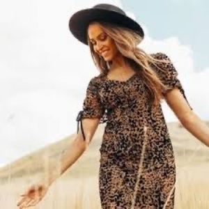 Ivy city Savannah dress NEW WITH TAGS